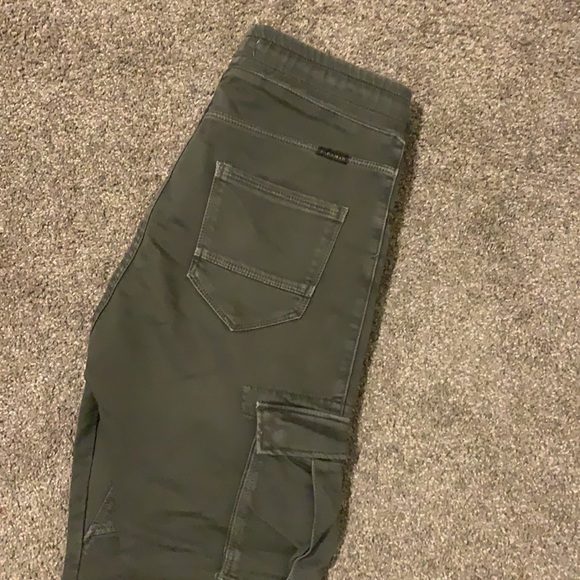 Men’s army green Zara pant - Picture 8 of 8